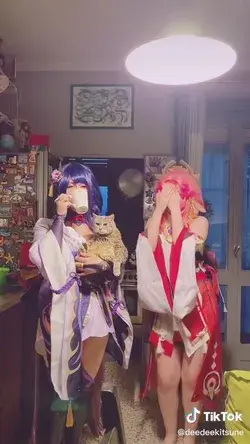 Ei and Yae Miko Cosplay