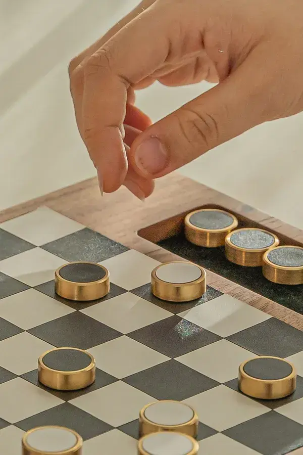 Deluxe Magnetic Wooden Checker | Maztermind