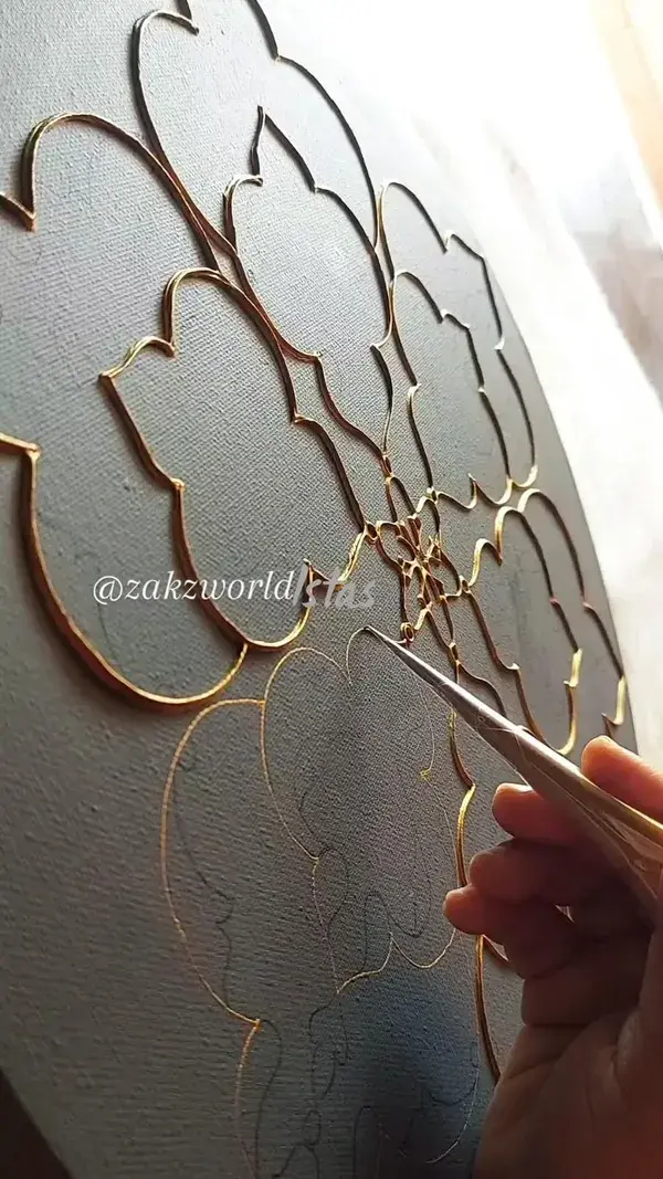 resin relief art              credit:@zakzworld