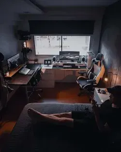 Moody Desk Setup Room