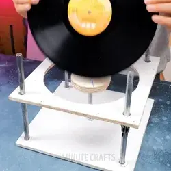 Amazing transformation of phonograph record into a wireless boombox
