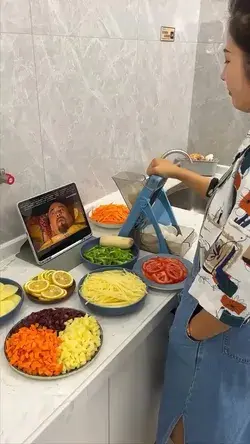 5in1 Multifunctional Easy Slicer Grater⁠ ⁠