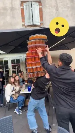 100% fault of the ones trying to help #fails #beers #men #epicfail #waiter #funny #short #video  