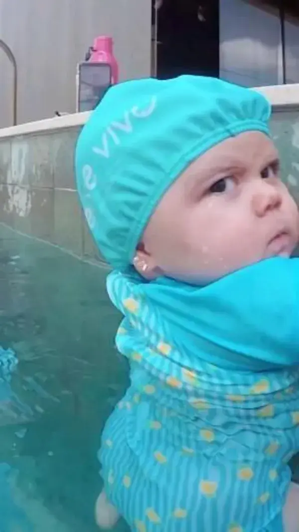 Pin by βŁΔĆҜŴĦIŦ€ on ✔️V...Baby [Video] | Funny baby pictures, Funny babies, Cute babies photography