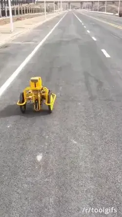 #Autonomous road marking #Robot is revolutionizing the way road markings are done.