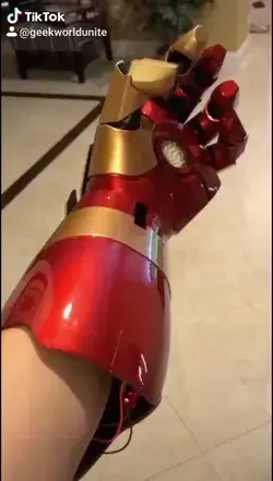 I NEED THIS IRON MAN LAZER HAND!