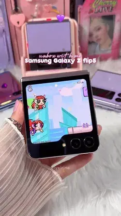 unboxing Galaxy Z flip5