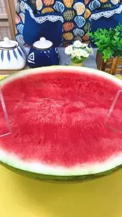 Do you want to eat watermelon by shaping like that