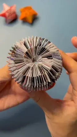 Make stress-relieving toys from old magazines#Origami