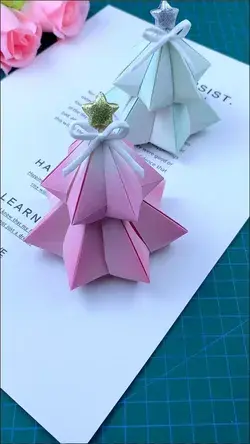 Christmas tree origami tutorial