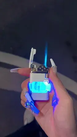 Lighter Review #lighter #electriclighter #goodthing #gadget #toy #learnontiktok #fyp #foryou #fypシ