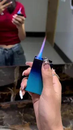 Lighter Review #lighter #electriclighter #goodthing #gadget #toy #learnontiktok #fyp #foryou #fypシ