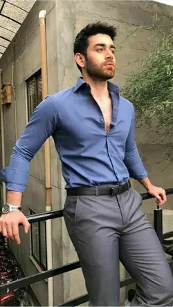 What Is Cocktail Attire for Men? A Complete Guide 2023