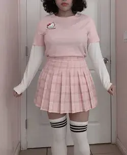 Hello kitty pastel outfit
