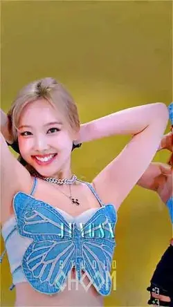 Twice nayeon
Credits (©to JUNGSX on Tiktok)