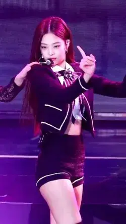 Jennie FanCam 
BLACKPINK JENNIE 제니 직캠 - DDU-DU DDU-DU & Forever Young