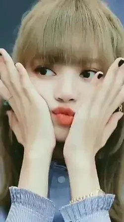 BLACKPINK LISA Cute EDIT