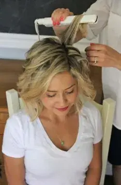 how to: beach waves for short hair - style - Little Miss Momma