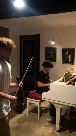 Violin vs Piano