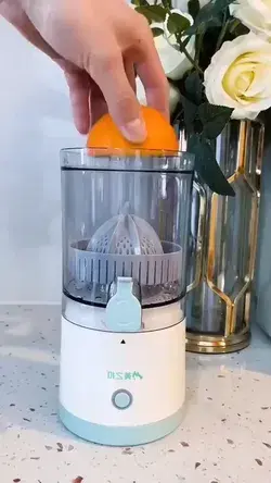 Electric Creative Portable Juice Maker