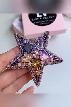 Star pink Swarovski brooch for women 