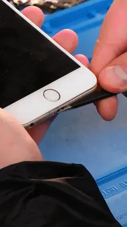 Awesome repair hacks to fix smartphones