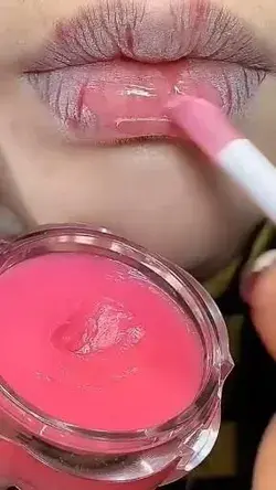 Pinkcolourlipstik lipstik trendinglipstik makeupideas 
Lipmakeup  cosmeticsproduct funnyvideo lips