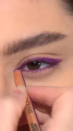 Purple Eyeliner Makeup Idea