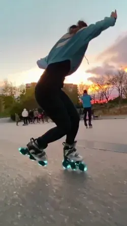 Roller skating skater Кататься на роликах