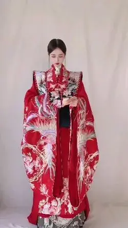 Red Chinese Traditional Hanfu costume/Tap to shop