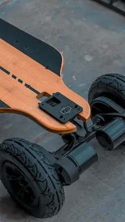 Evolve Bamboo GTR Electric skateboard All Terrain