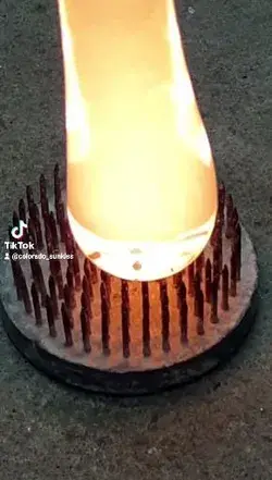 Hot glass dripping #satisfying