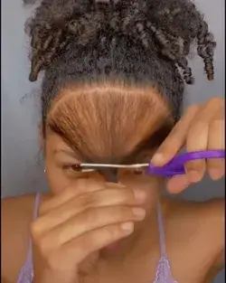 Those are edges or baby hairs?🤔