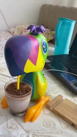 Toy Macaw Mixer Sound