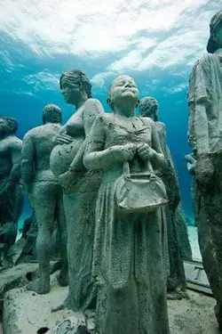 Underwater Sculpture by Jason deCaires Taylor