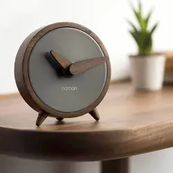 nomon atomo sobremesa t walnut wood table clock