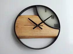 Horloge murale, bois , métal, époxy. - Etsy France