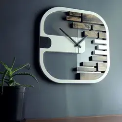 Wall clock with contemporary design wall clock with pendulum movement