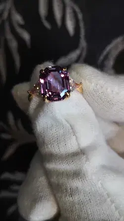 Vintage Style Rings That Grandma Use To Wear