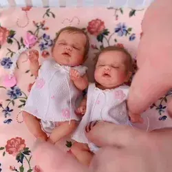 This cutie really shines! If you take her home.What would you name her? [Video] | Realistic baby dolls, Cheap reborn dolls, Baby dolls