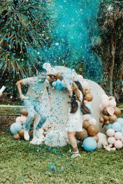 Charming Outdoor Gender Reveal Decorations And Themes | Gender Reveal Photos