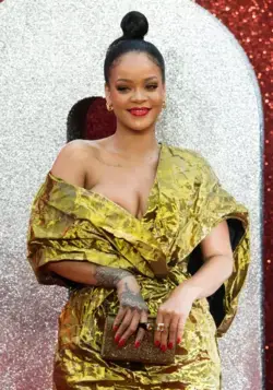Updos for Long Hair: Rihanna's Sleek Topknot