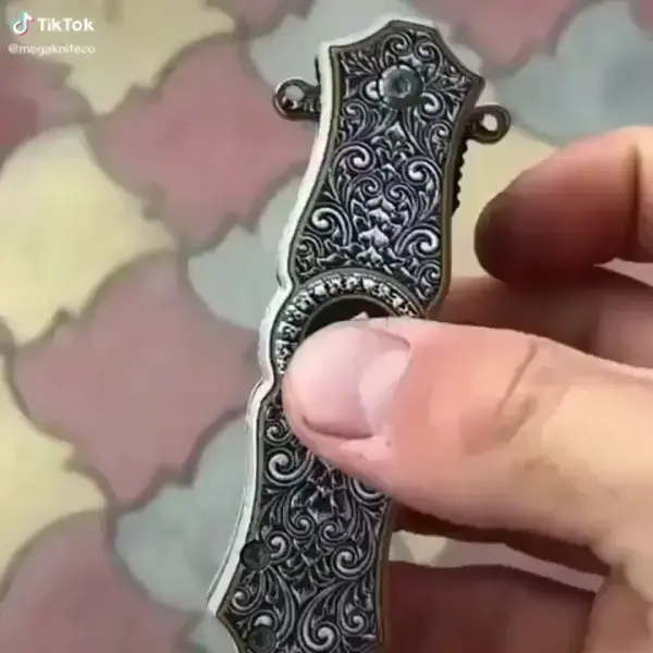 Epic Fidget Spinner Open Assisted Pocket Knife