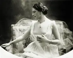 MATA HARI