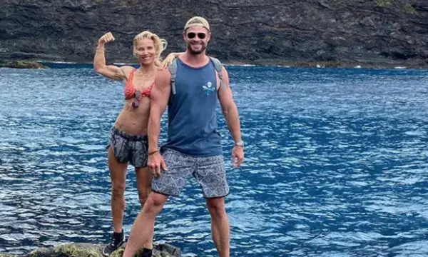 Chris Hemsworth showed off his muscles while on a bike ride with Elsa Pataky