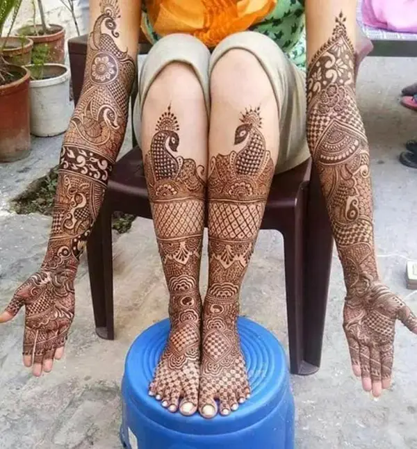 Best Heavy Mehndi Designs For Brides