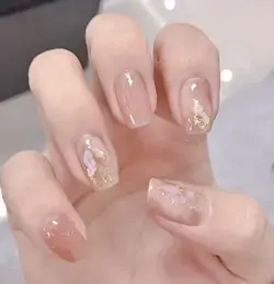 15 Stunning Gold Nail Ideas For Your Next Manicure