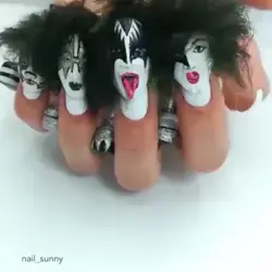 UNIQUE NAIL ART