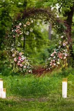 14 Unique Wedding Ceremony Backdrop Ideas