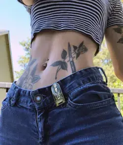 ✨Click pin✨navel ring tattooed body goals